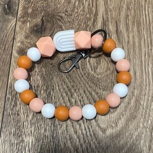 Silicone beaded wristlet